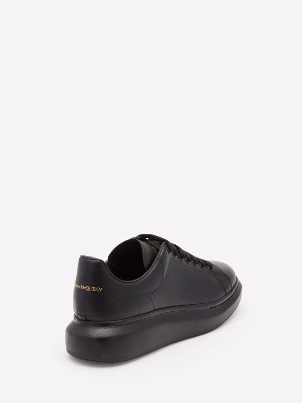 Oversized Sneakers | Unisex