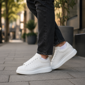 Oversized Sneaker | Unisex